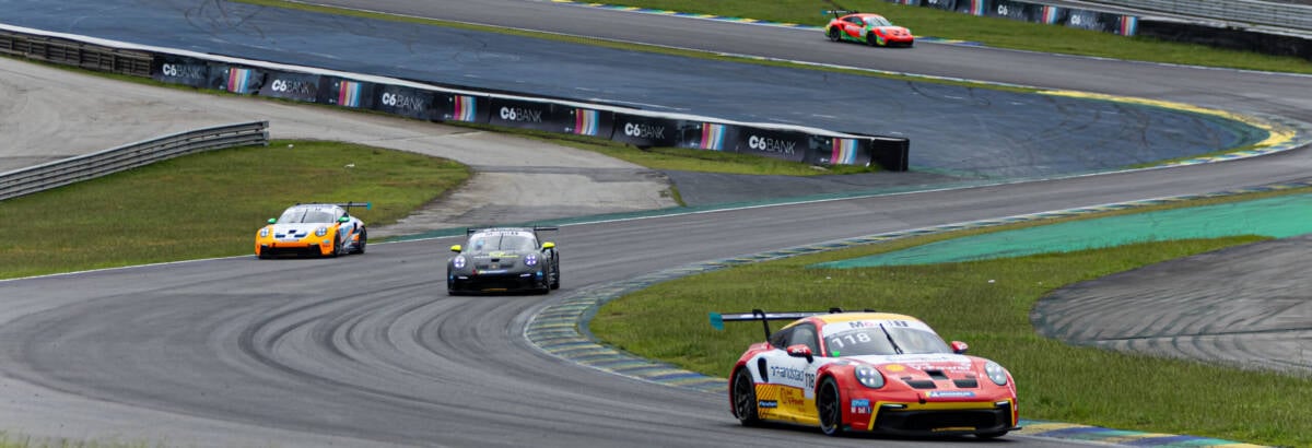 Porsche Cup tem 14 carros no mesmo segundo em SP e liderança de Marçal Muller