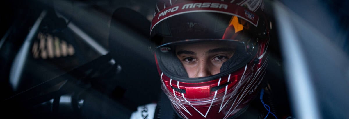 Pipo, filho de Felipe Massa, fala expectativa para corrida 2 da Carrera Cup Rookie