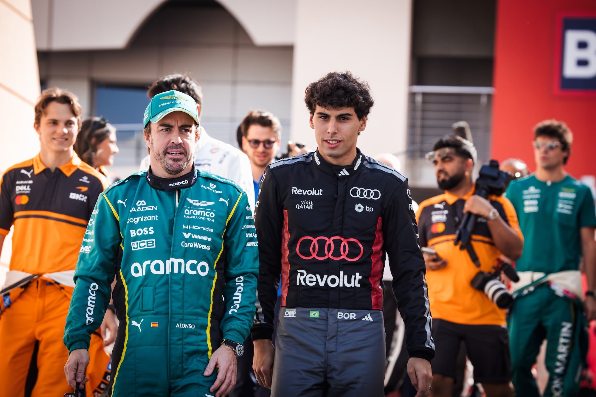 (L to R): Fernando Alonso (ESP) Aston Martin F1 Team with Gabriel Bortoleto (BRA) Audi F1 Team.