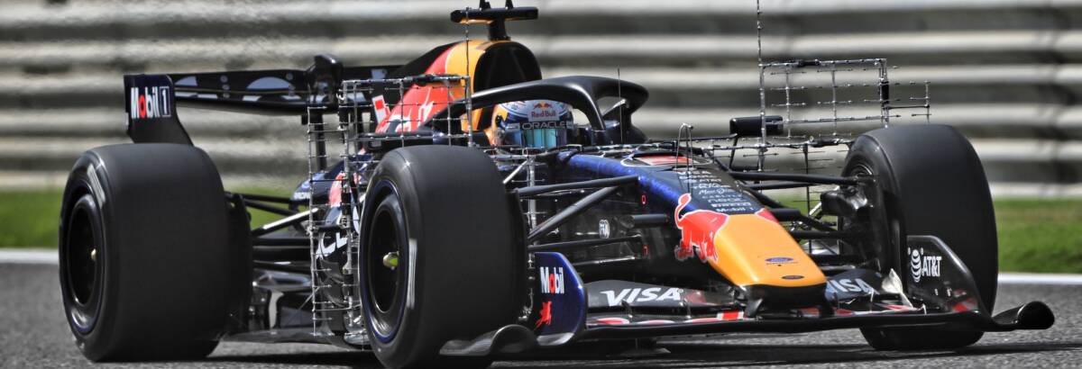 F1: Verstappen é o mais rápido na manhã do primeiro dia no Bahrein