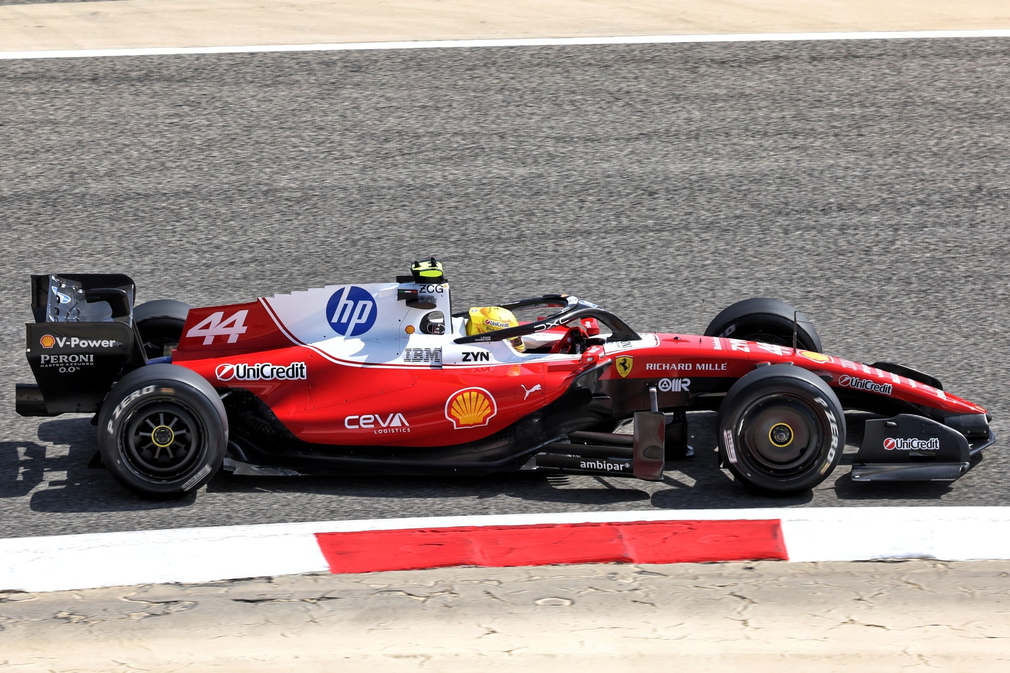 Lewis Hamilton (GBR) Scuderia SF-26.