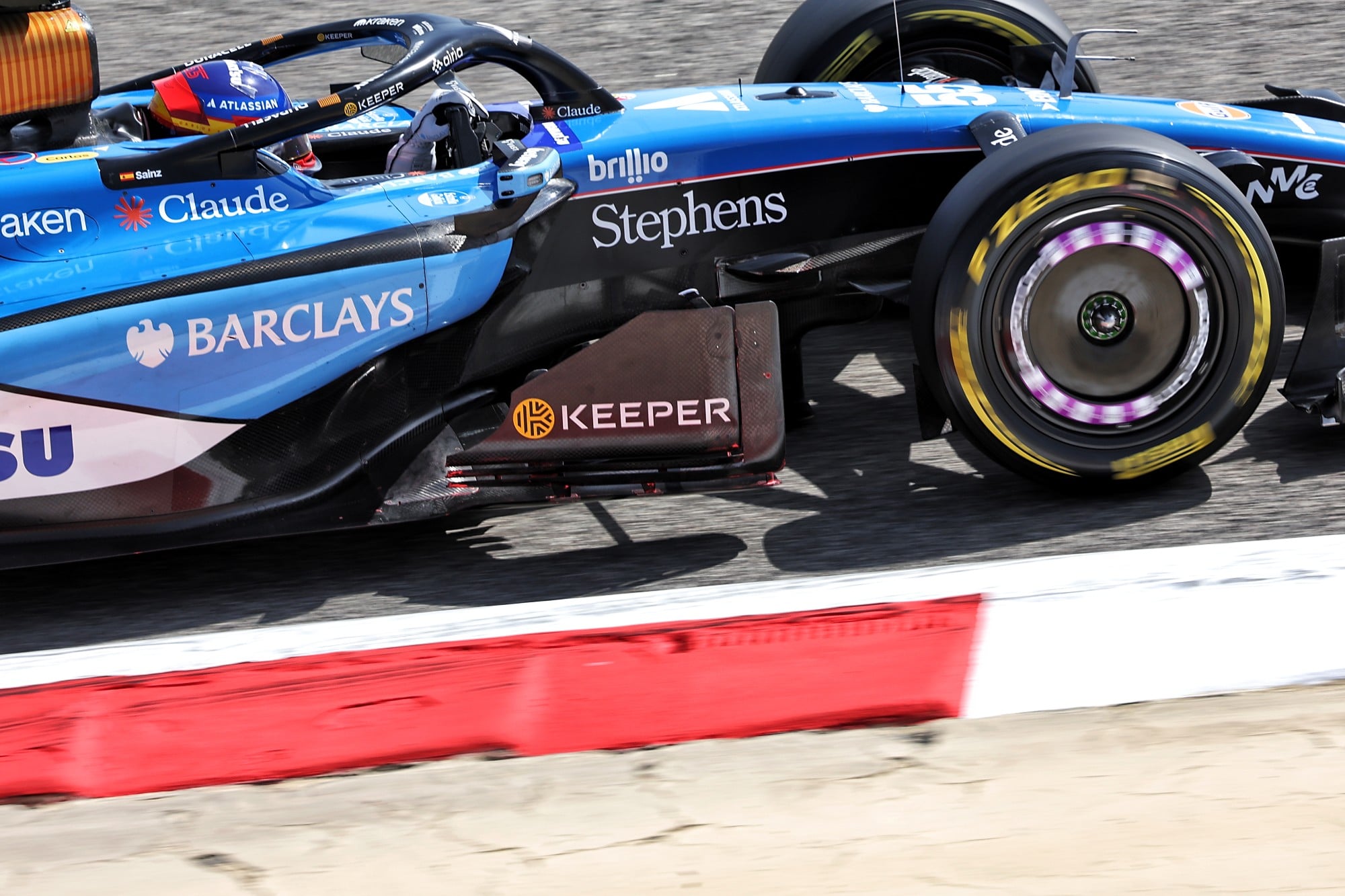 Carlos Sainz (ESP) Williams F1 Team FW48.