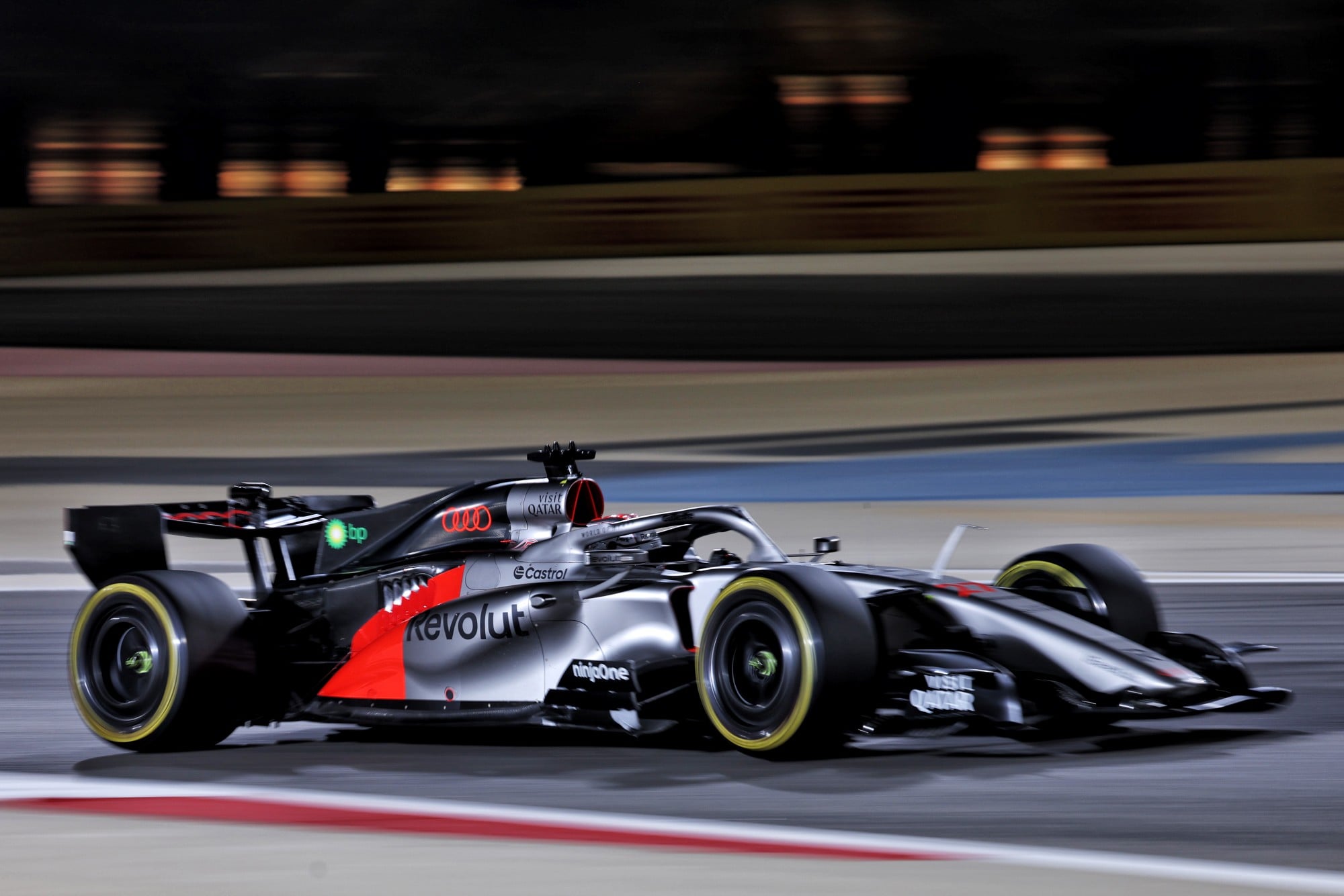 Nico Hulkenberg (GER) Audi F1 Team R26.