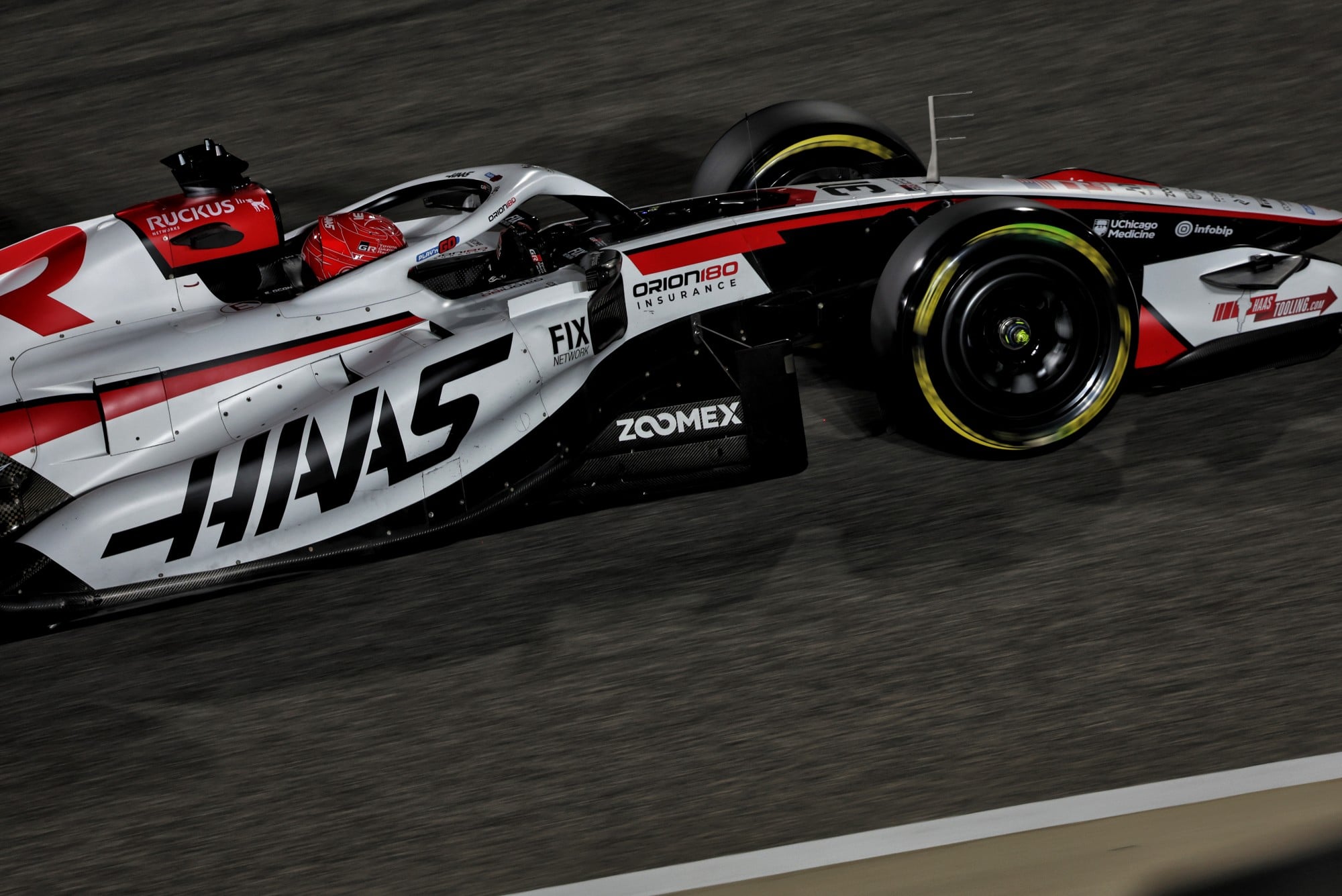 Esteban Ocon (FRA) Haas VF-26.