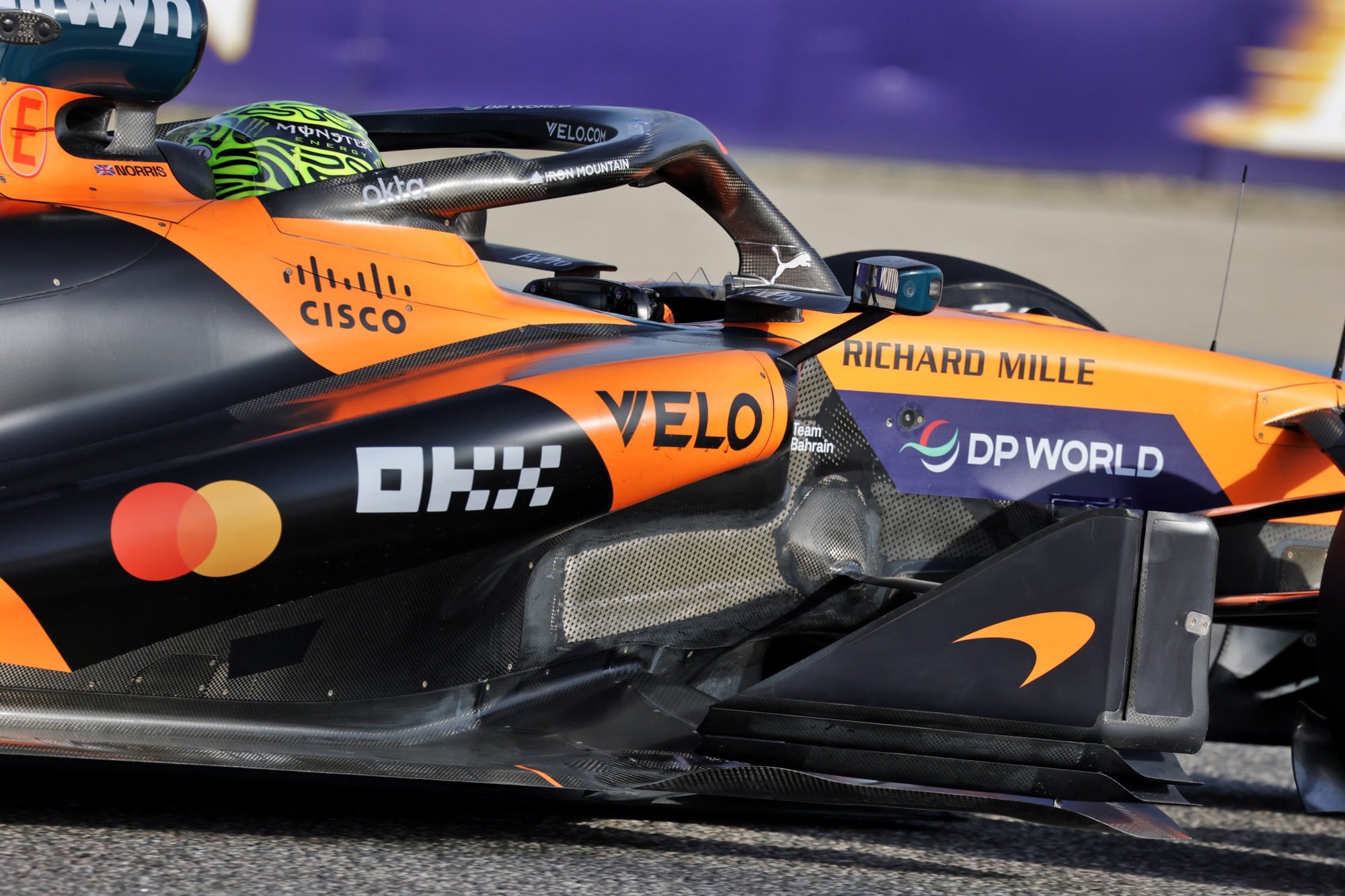 Lando Norris (GBR) McLaren F1 Team MCL40 - turning vane detail.