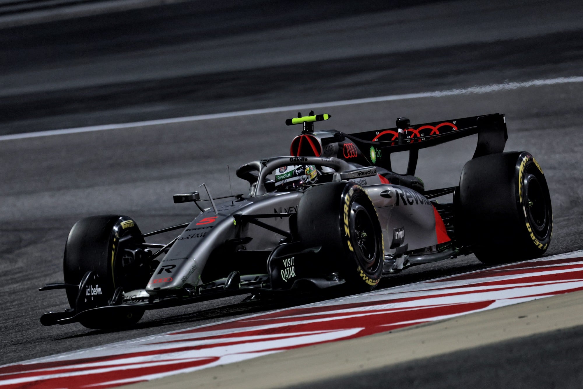 Gabriel Bortoleto (BRA) Audi F1 Team R26.