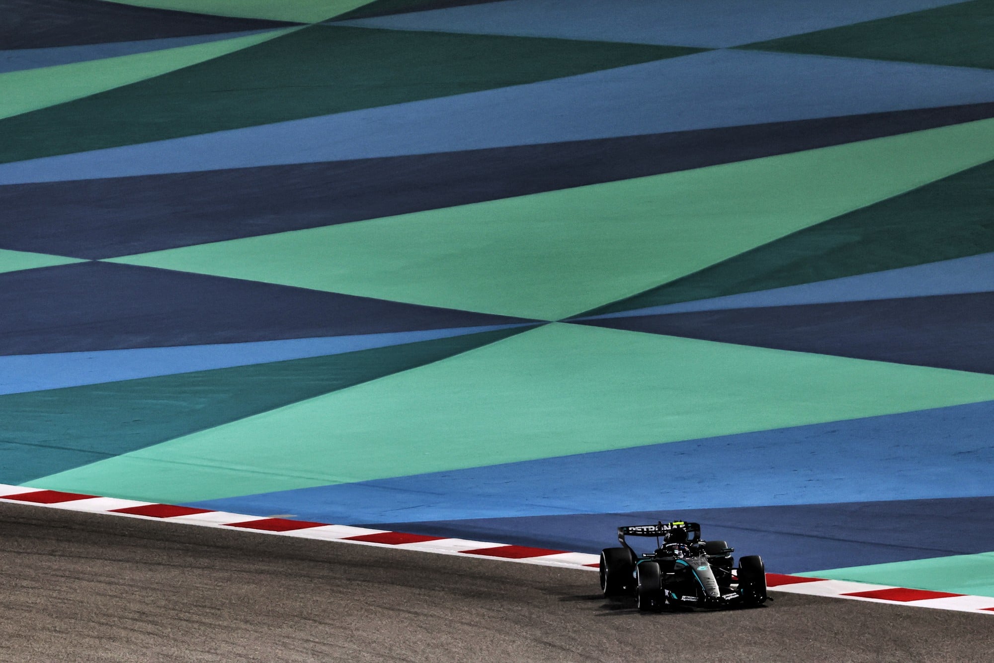 Andrea Kimi Antonelli (ITA) Mercedes AMG Formula One Team W17.