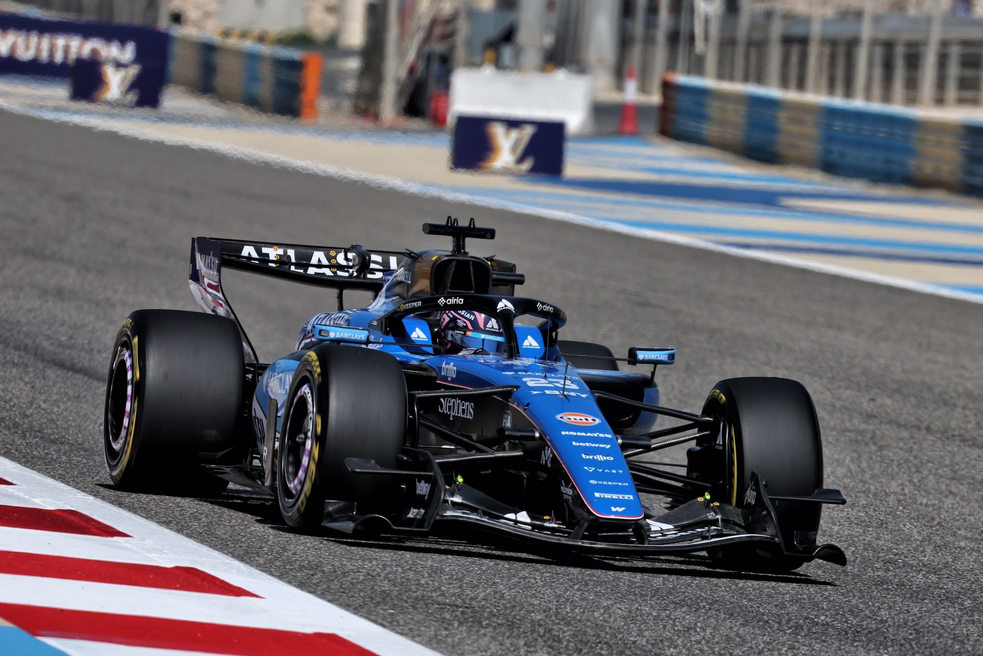 Alexander Albon (THA) Williams F1 Team FW48.