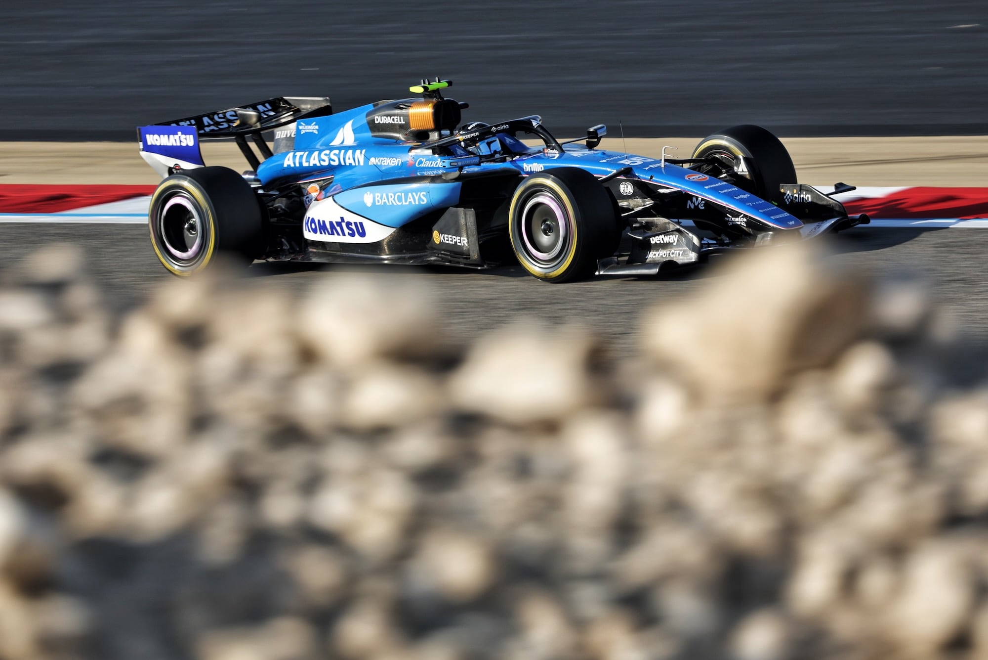 Carlos Sainz (ESP) Williams F1 Team FW48.