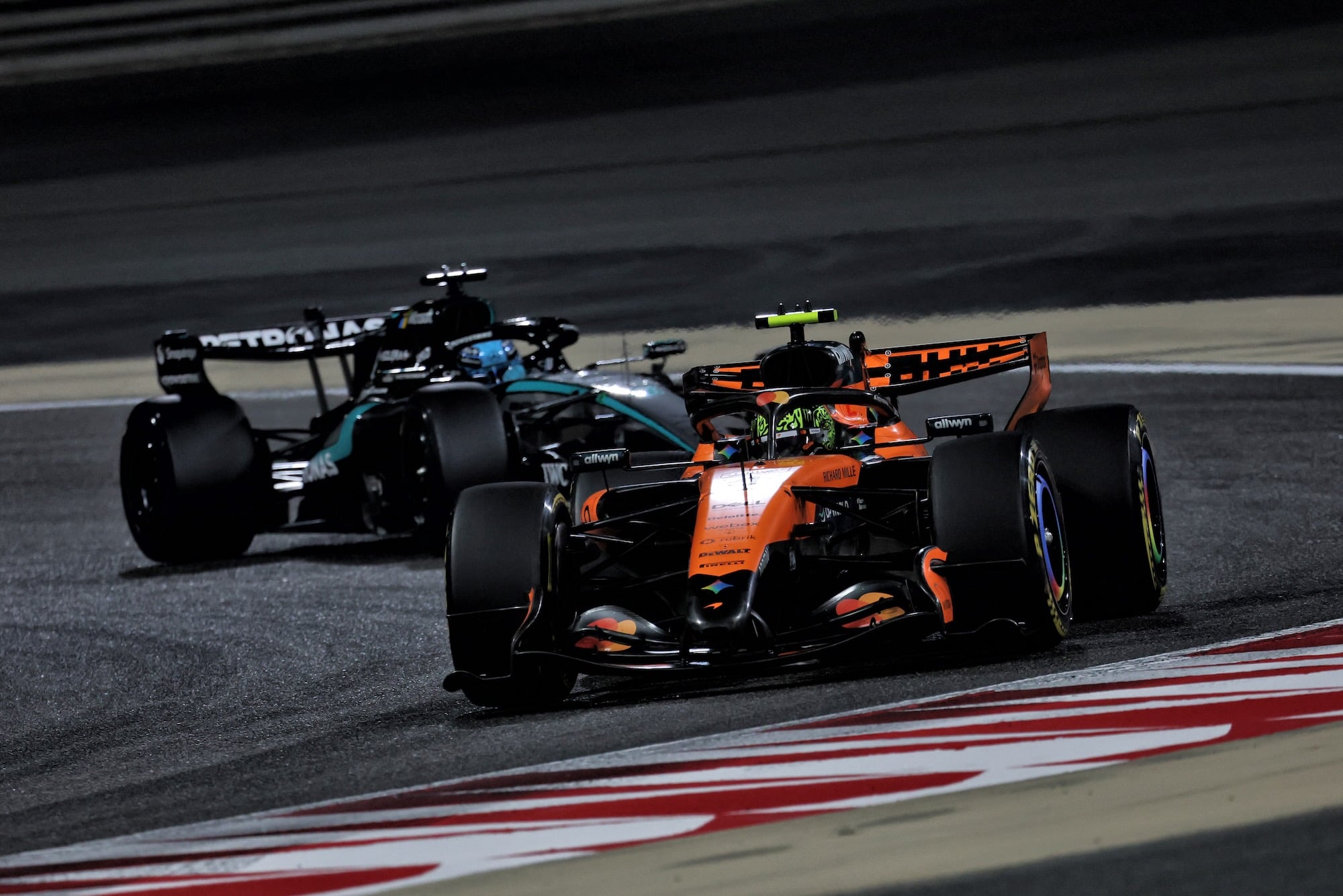 Lando Norris (GBR) McLaren F1 Team MCL40.