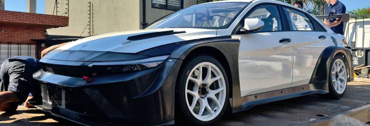 Hyundai já tem seus carros em solo argentino para estreia no TCR South America