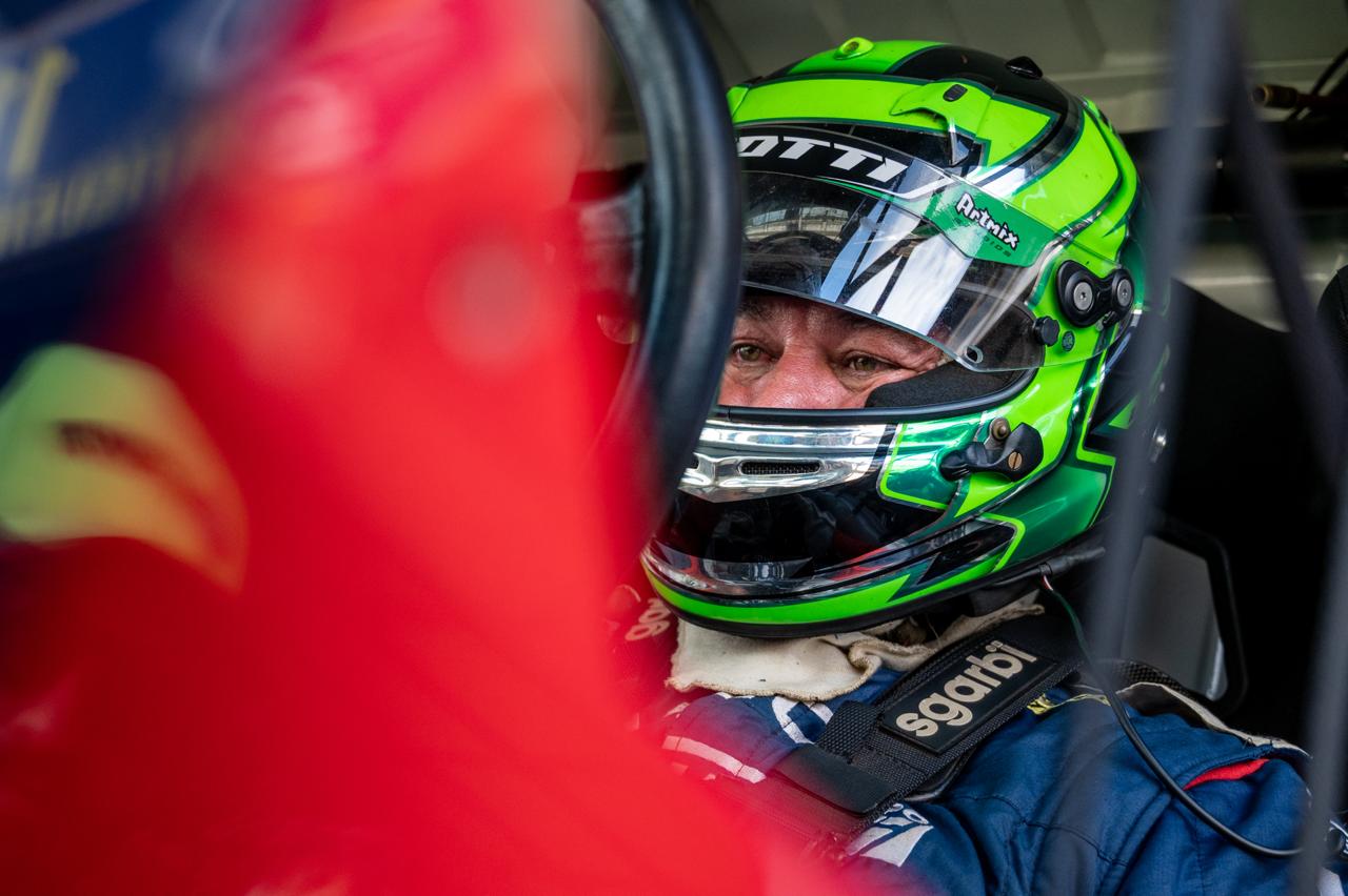 “O caminhão já se mostrou excelente”, diz Totti após liderar treinos da Copa Truck