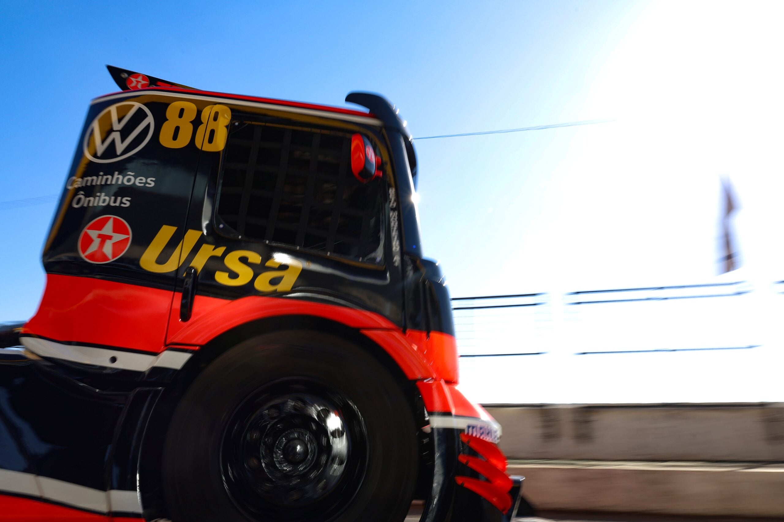 Beto Monteiro começa temporada da Copa Truck com P2 nos treinos em Campo Grande