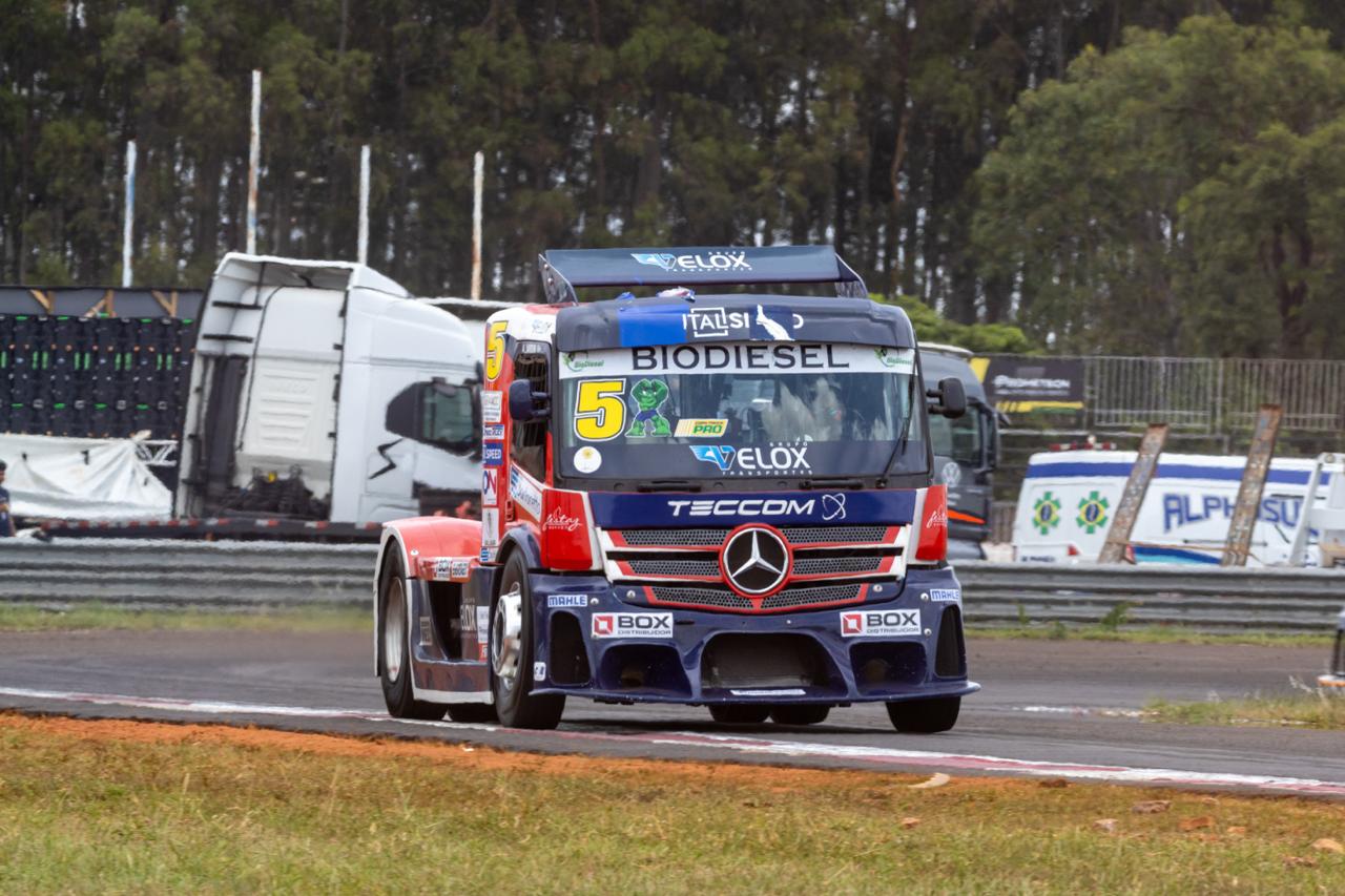 Adalberto Jardim impressiona e conquista o pódio na abertura da Copa Truck