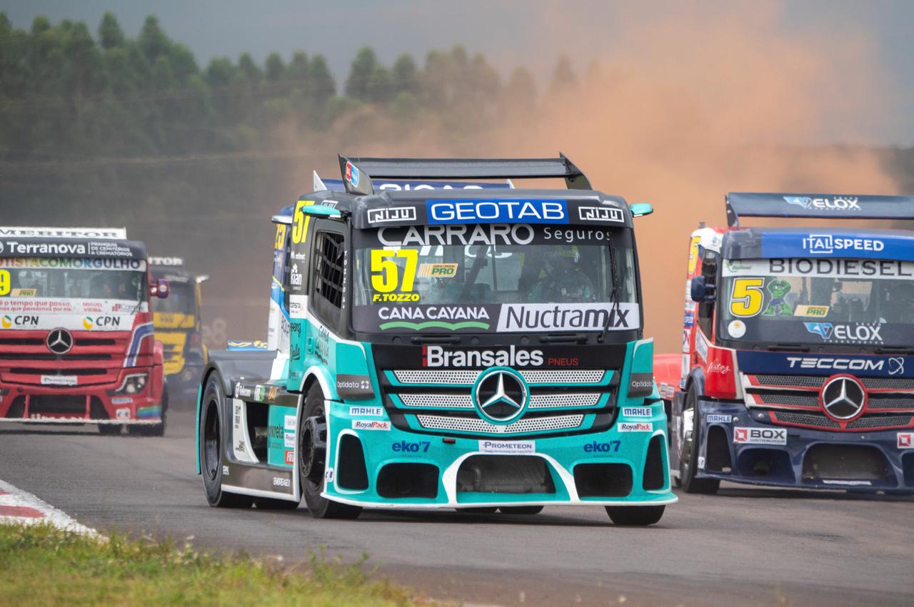 Pódios marcam estreia da Full Time na Copa Truck