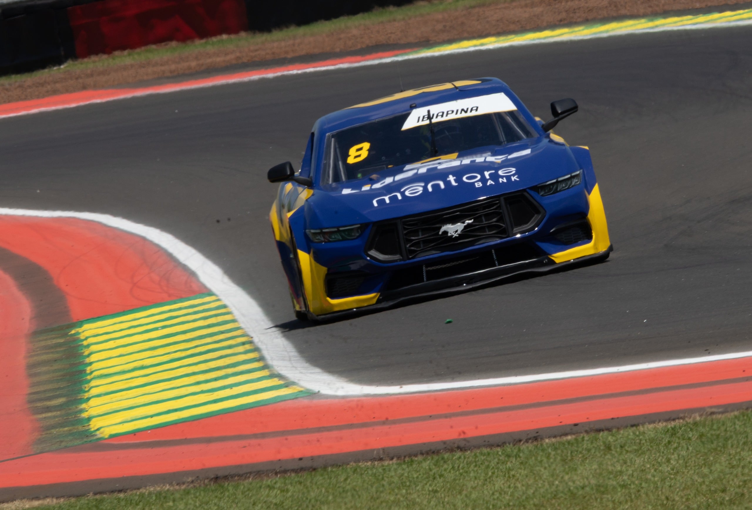 NASCAR Brasil: Ibiapina lidera treino no circuito externo de Cuiabá