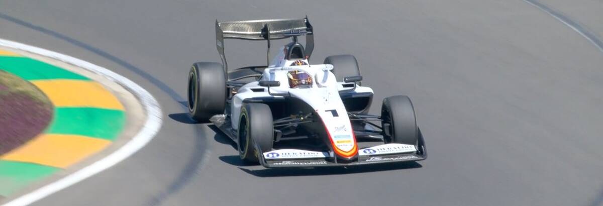 F3: Nael dá o bote no final e fatura pole na Austrália