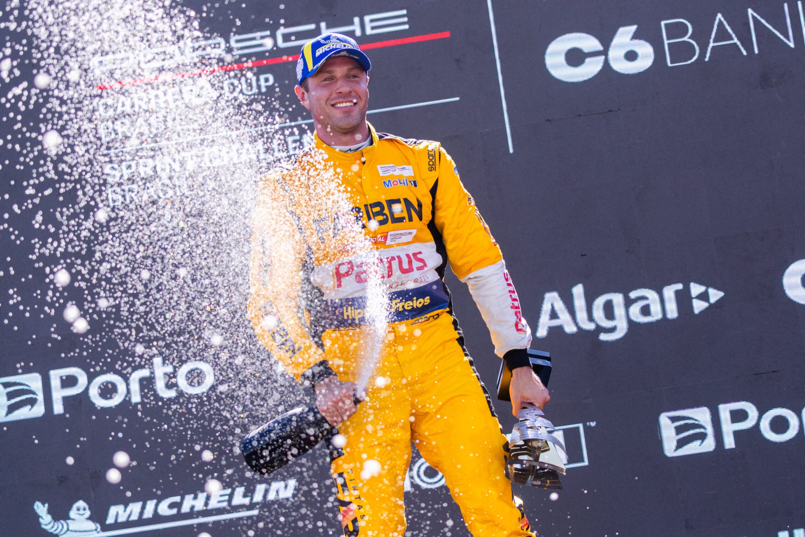 Muller amplia a liderança da Porsche Carrera Cup no Velocitta