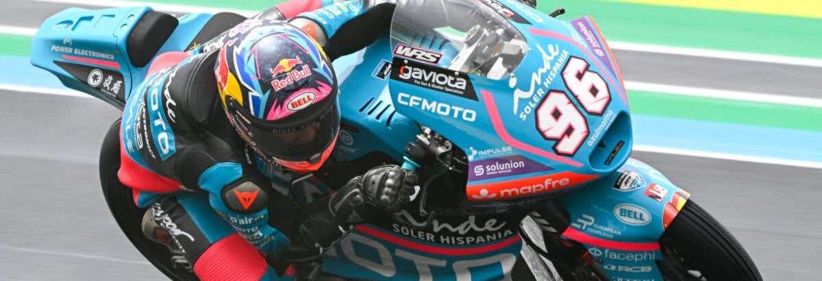 Holgado bate Muñoz e vence GP do Brasil da Moto2 em Goiânia