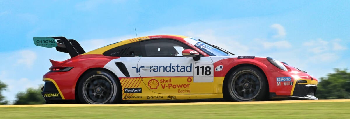 Comparatto é o oitavo colocado na primeira prova da Porsche Carrera Cup no Velocitta