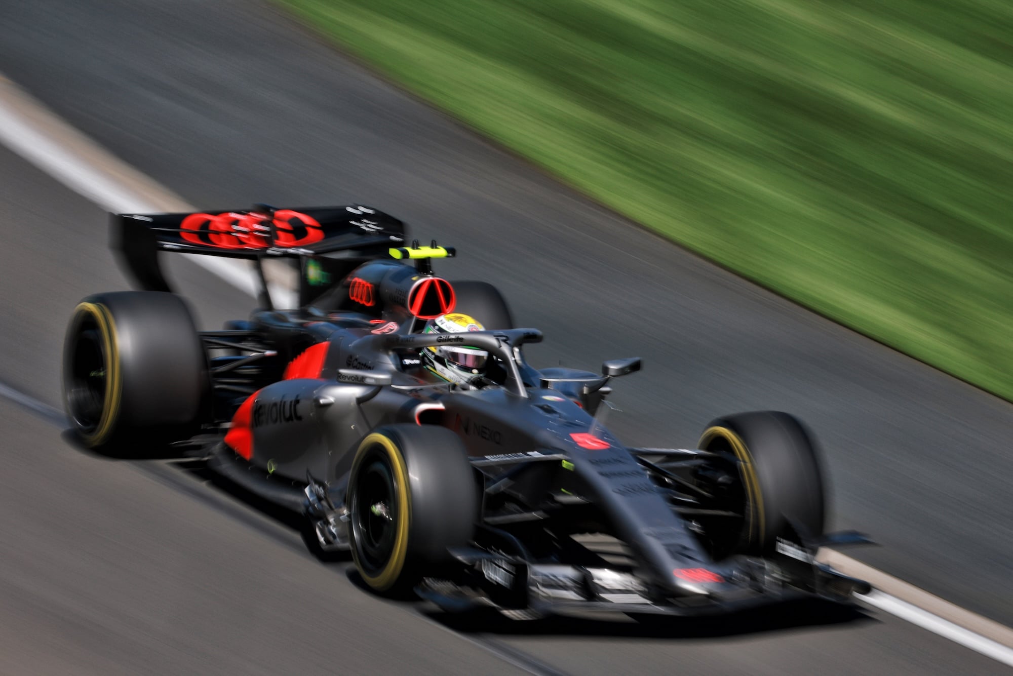 Gabriel Bortoleto (BRA) Audi F1 Team R26.