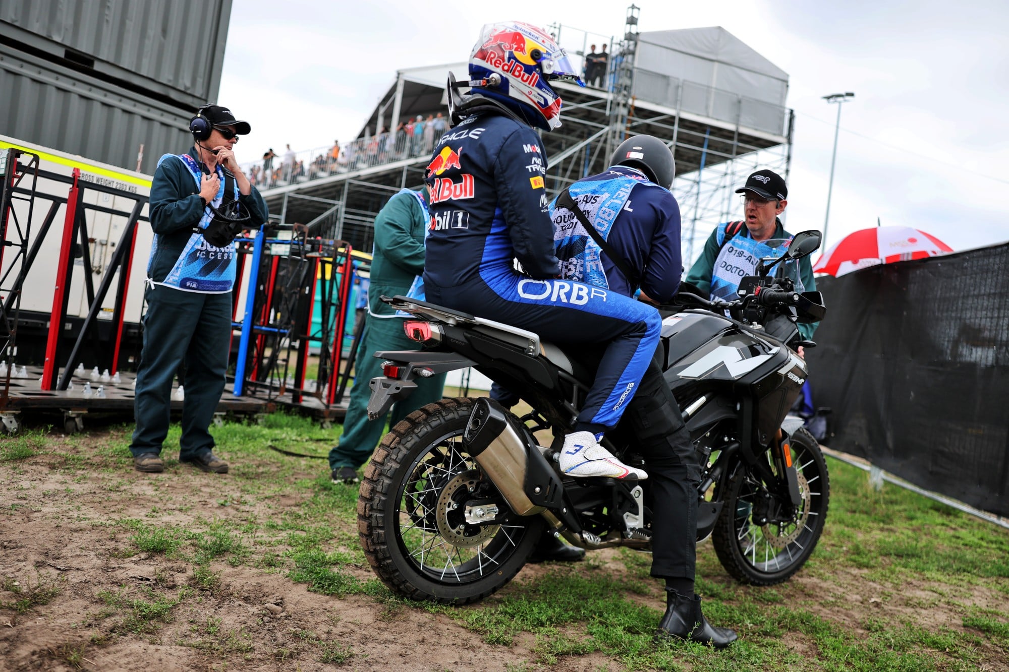 Max Verstappen (NLD) Red Bull Racing crashed during qualifying.