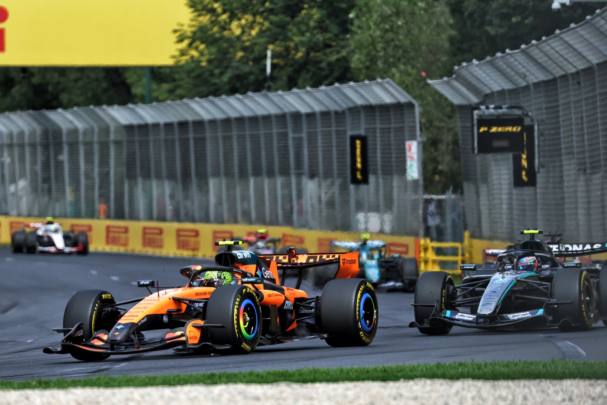 Lando Norris (GBR) McLaren F1 Team MCL40.