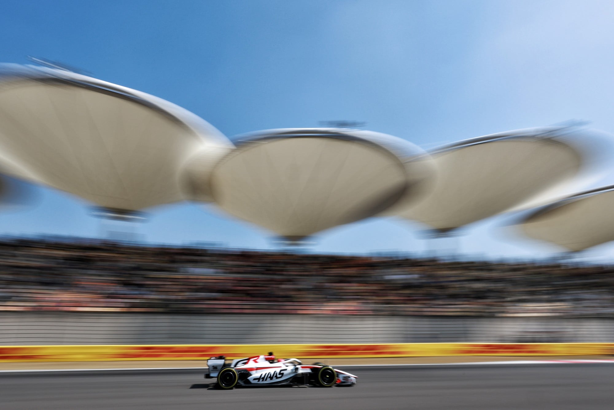 Esteban Ocon (FRA) Haas F1 Team VF-26.