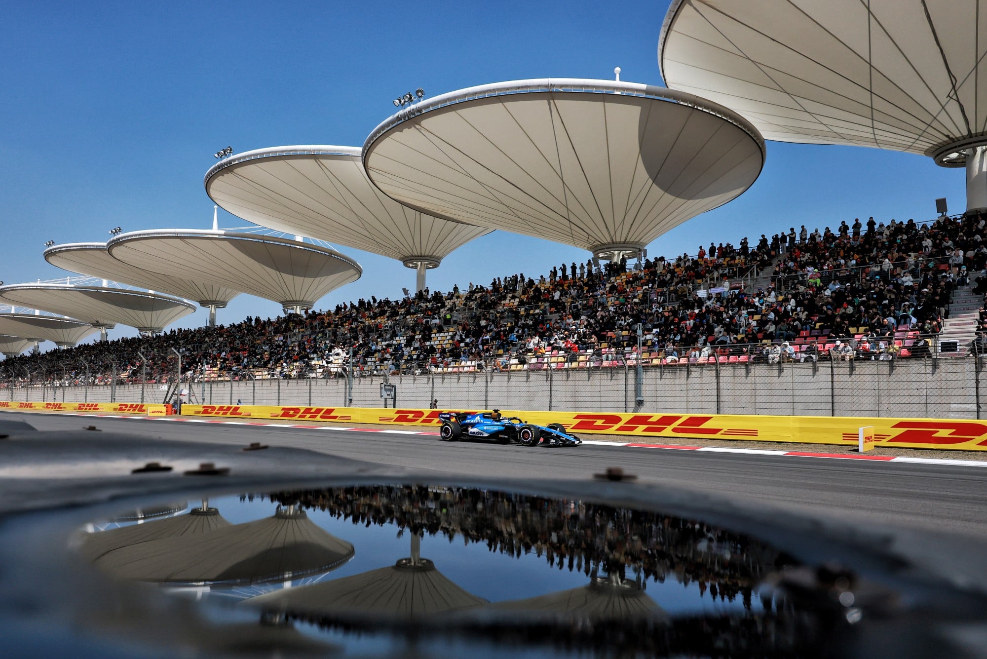 Alexander Albon (THA) Williams F1 Team FW48.
