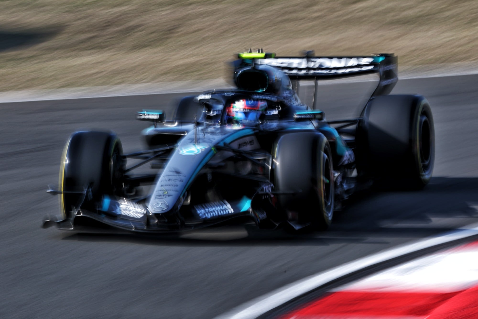 Andrea Kimi Antonelli (ITA) Mercedes AMG Formula One Team W17.