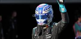 F1: Russell descarta peso extra por status de favorito ao título