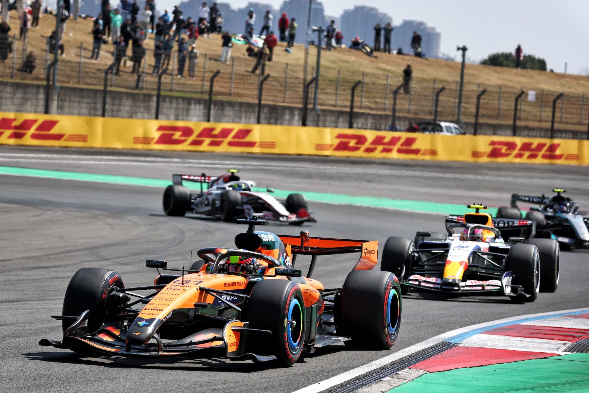 Oscar Piastri (AUS) McLaren F1 Team MCL40.