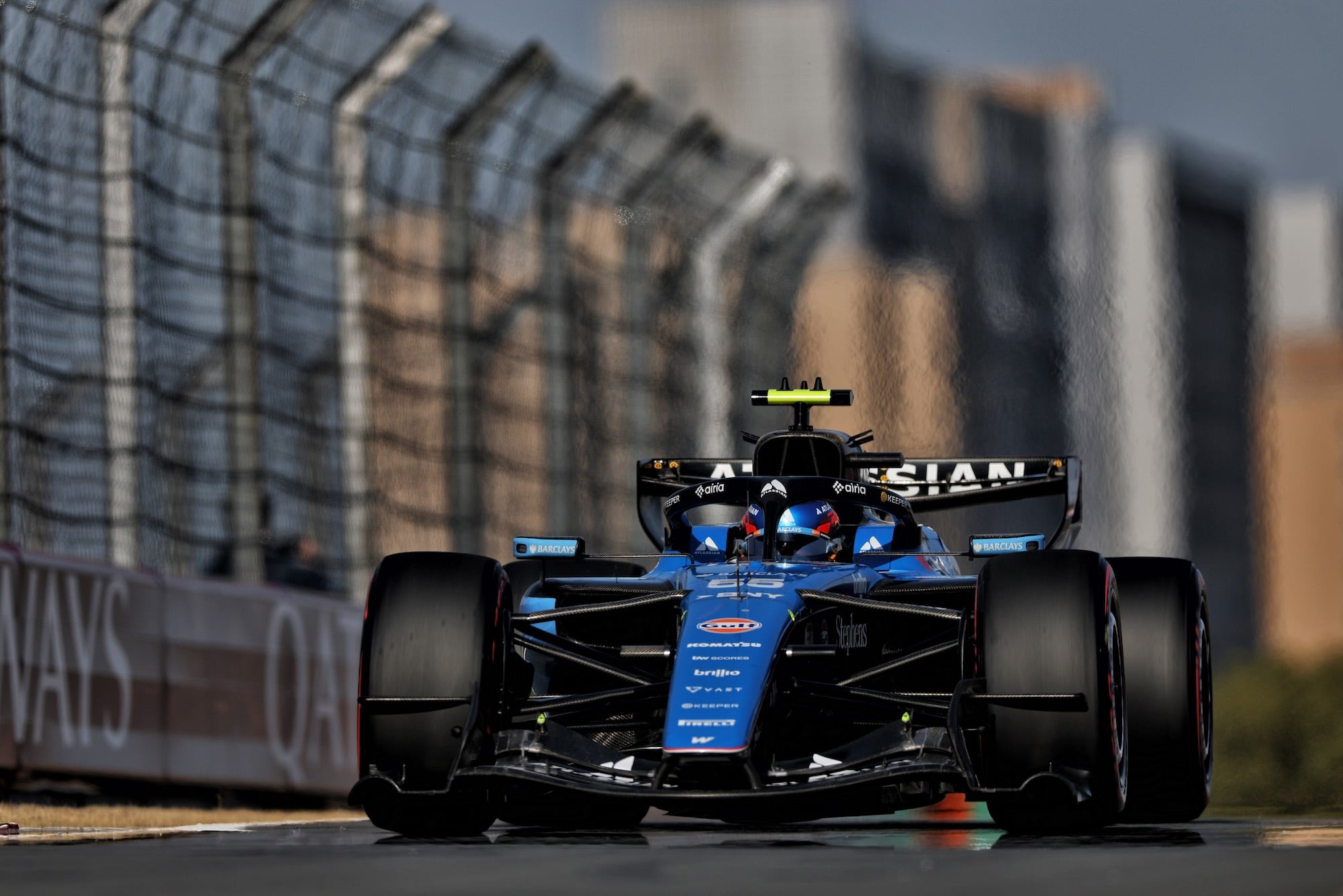 Carlos Sainz (ESP) Williams F1 Team FW48.