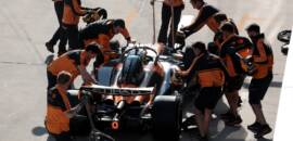 F1: McLaren ainda busca entender unidade de potência Mercedes