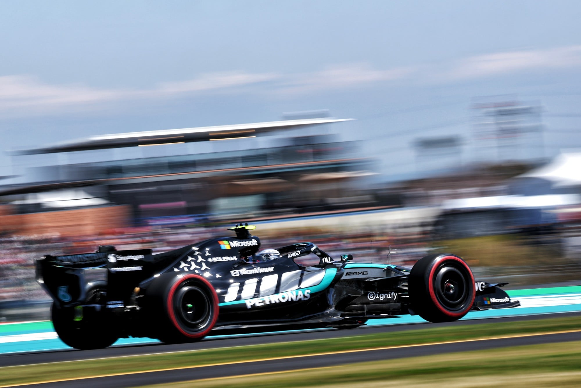 F1: Antonelli vê McLaren forte e mira pole no Japão