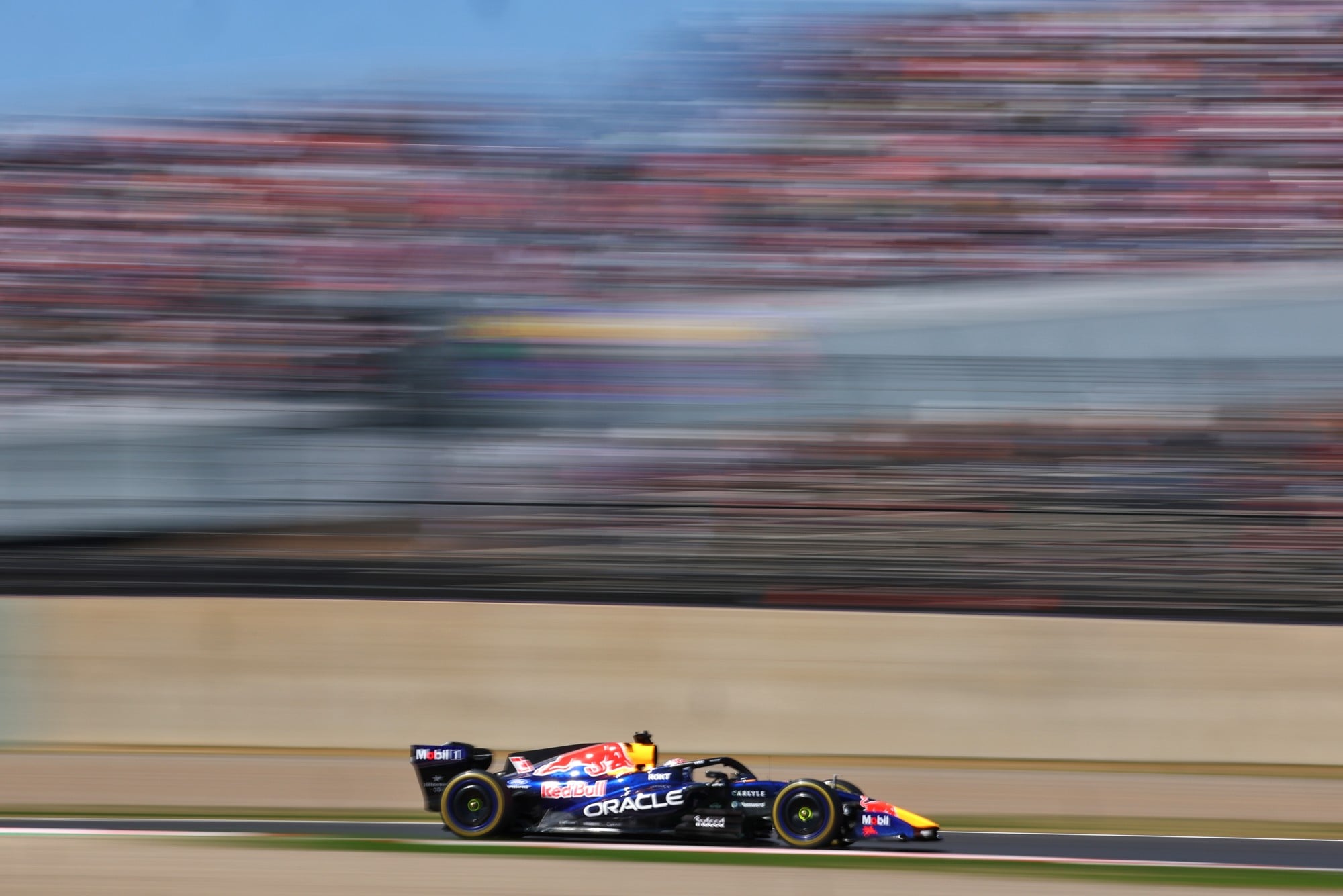 Max Verstappen (NLD) Red Bull Racing RB22.