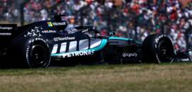 F1: Mercedes lidera, mas McLaren pressiona no Japão