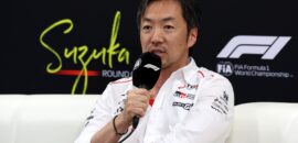 F1: Chefe da Haas prevê ano desafiador, mas diz: “Começamos muito bem”