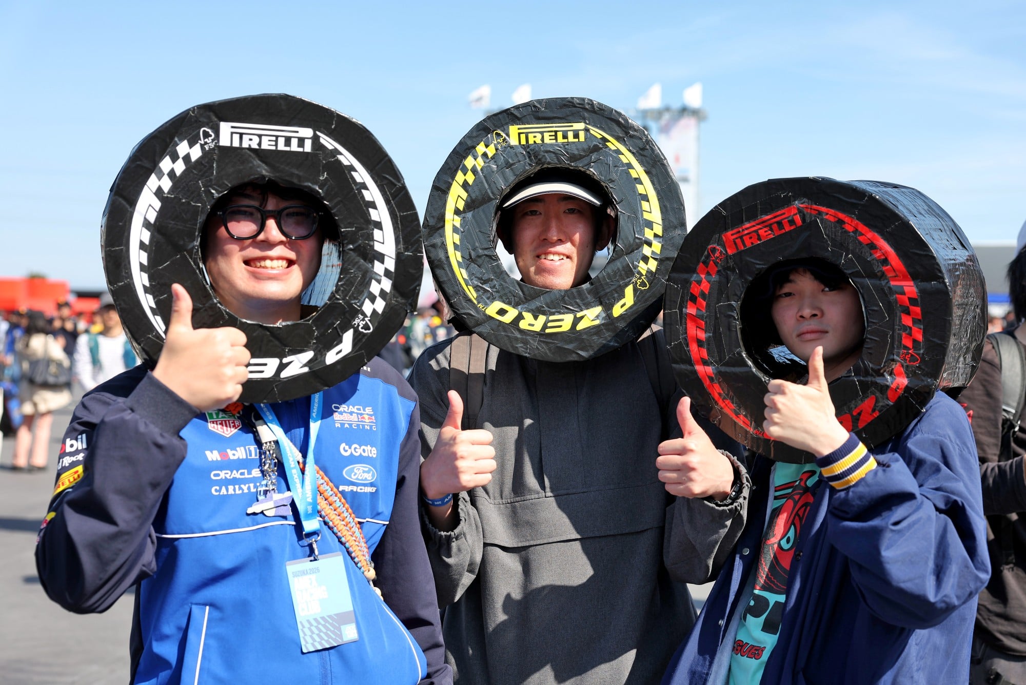 Circuit atmosphere - Fans.