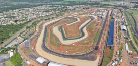 Caiado vistoria ajustes finais no autódromo de Goiânia para MotoGP