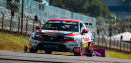 TCR: Nelson Piquet Jr. garante pole position em Cascavel