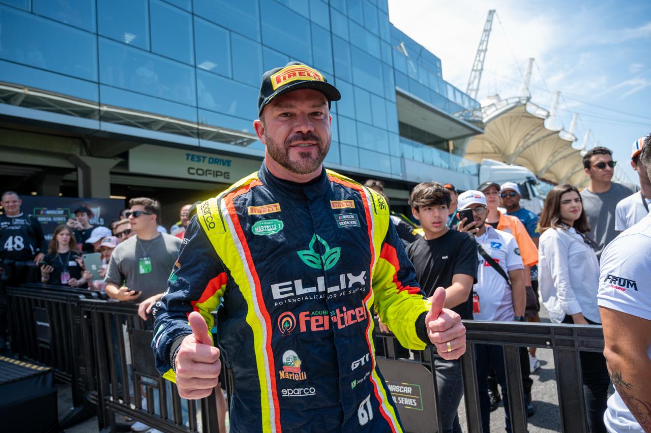 NASCAR Brasil: Bicampeão, Martelli busca resultado sólido na abertura da temporada
