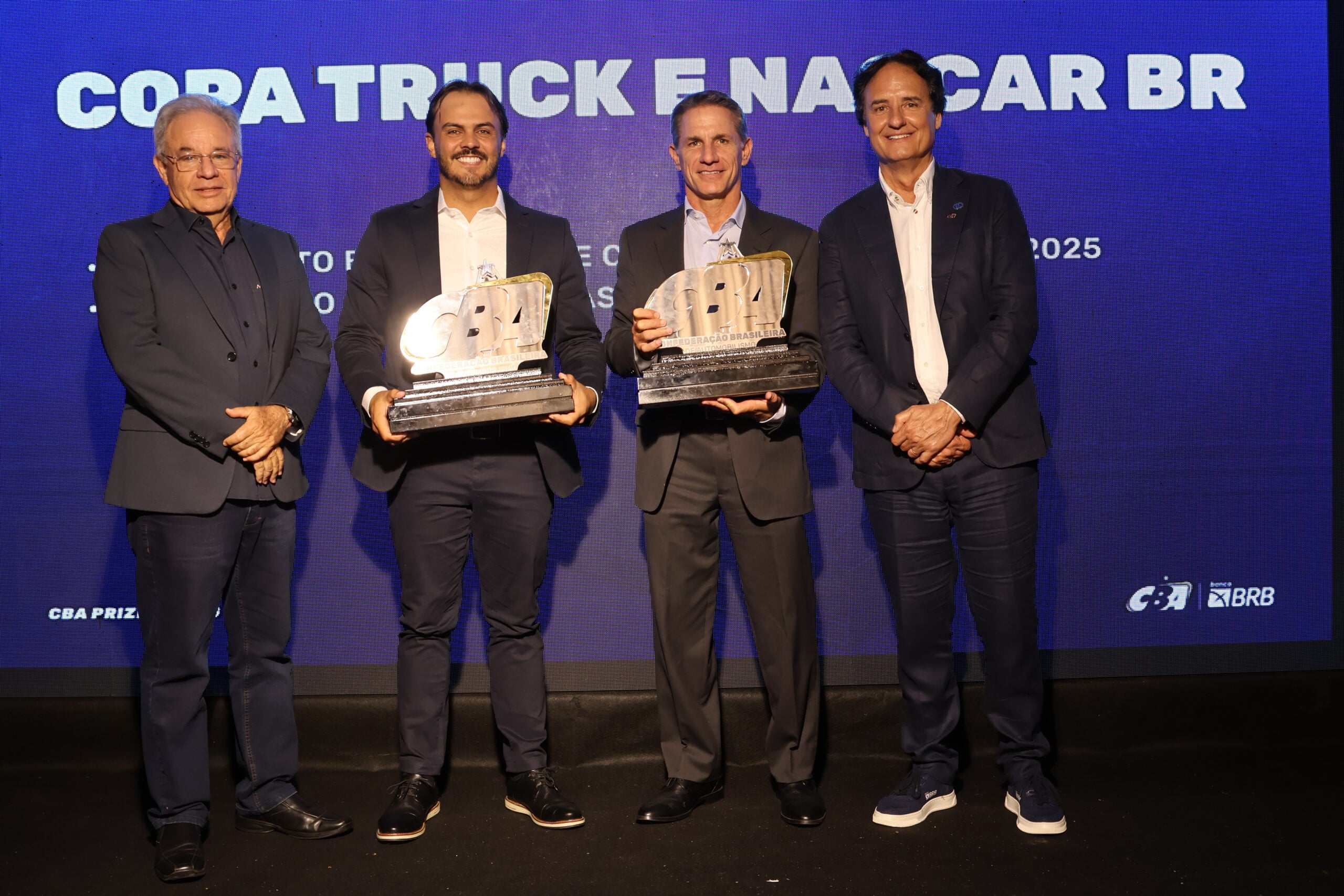Copa Truck: Pedro Perdoncini recebe prêmio de campeão brasileiro em São Paulo