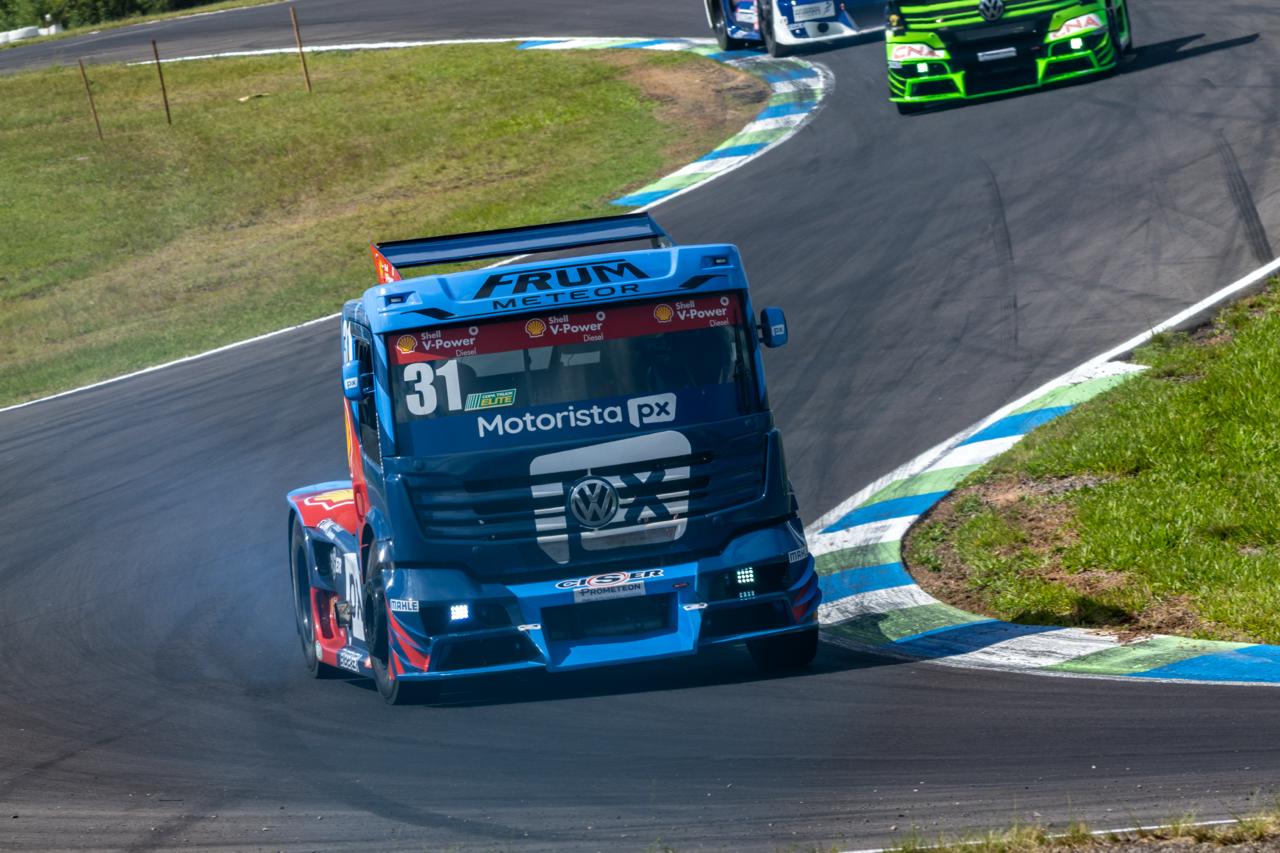 Monteiro e Giaffone conquistam poles da Copa Truck em Santa Cruz do Sul