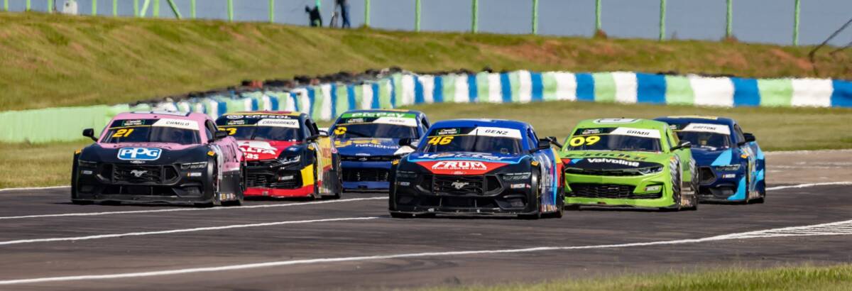 NASCAR Brasil: Camilo aproveita confusão, assume ponta e vence em Santa Cruz do Sul