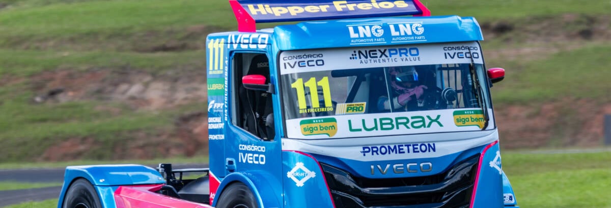 Com estratégia conservadora, Bia Figueiredo garante pontos importantes na Copa Truck