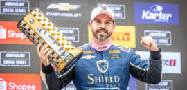 Witold Ramasauskas sai de Santa Cruz do Sul na liderança da NASCAR Brasil