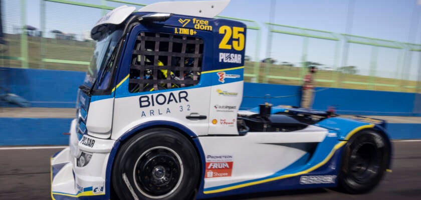 Zini destaca emoção de correr em casa e mira pódio na Copa Truck em Cascavel