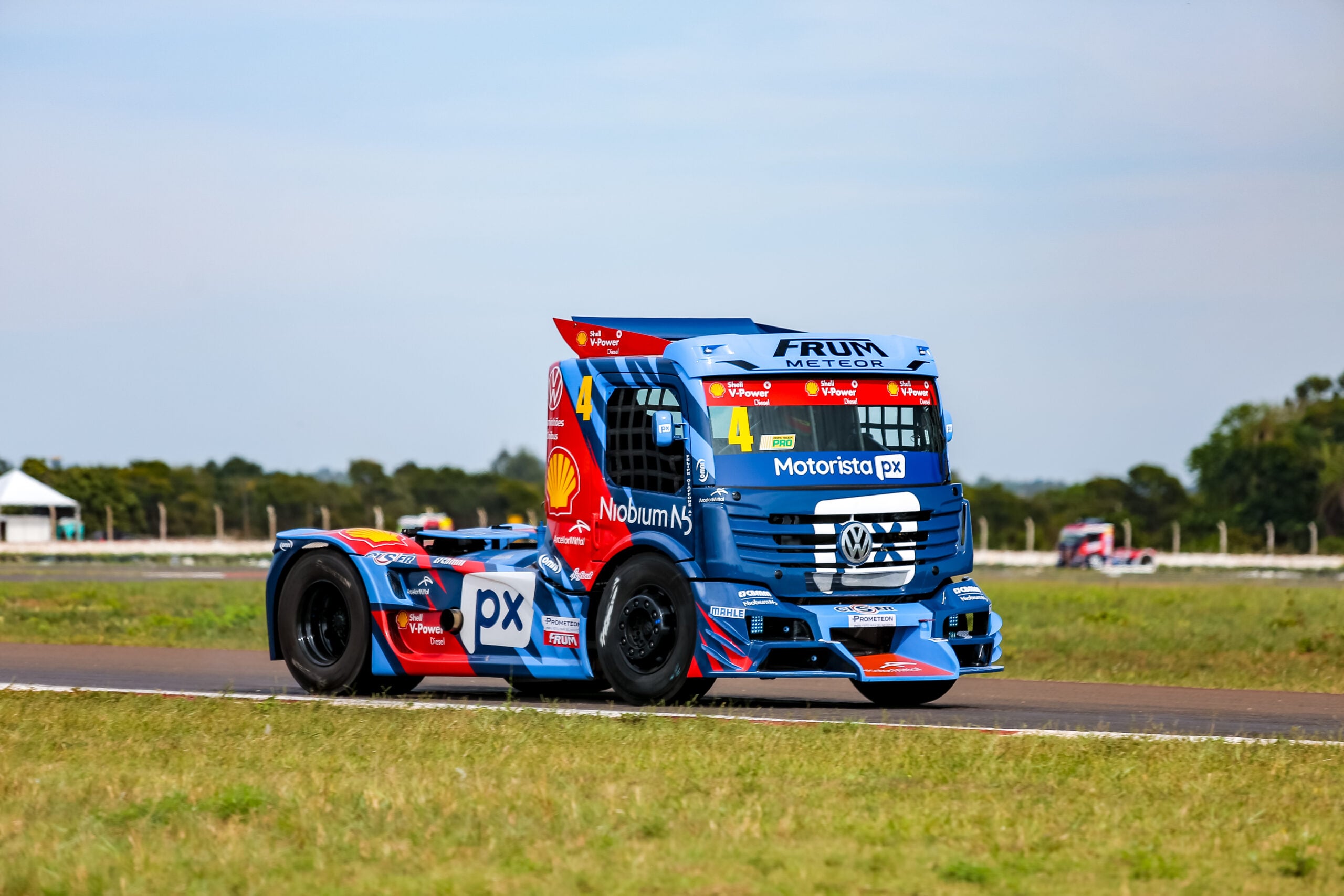 Felipe e Nic Giaffone buscam manter liderança da Copa Truck no retorno à Santa Cruz do Sul Felipe Giaffone