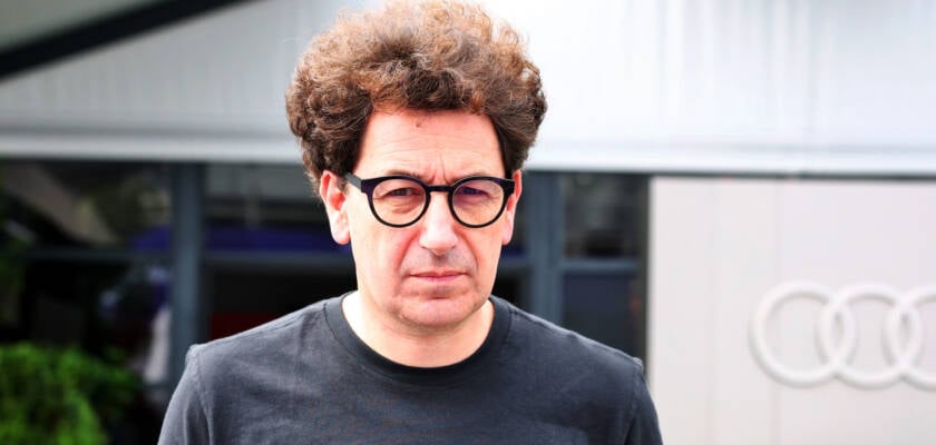 F1: Binotto minimiza críticas ao regulamento 2026 e fala em “bom formato”